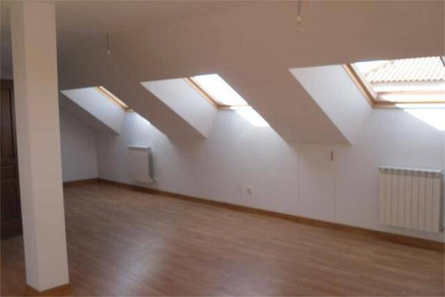 Casa-chalet en Venta en Villadangos del Páramo