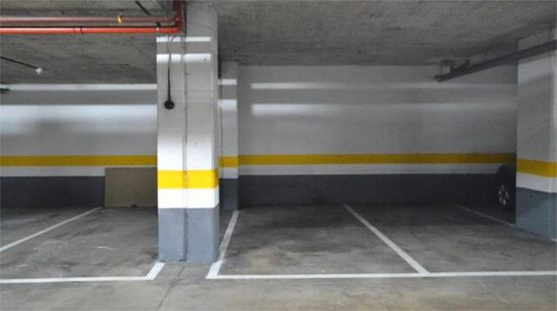 Aparcament de Garatge de lloguer en  Pamplona / Iruña