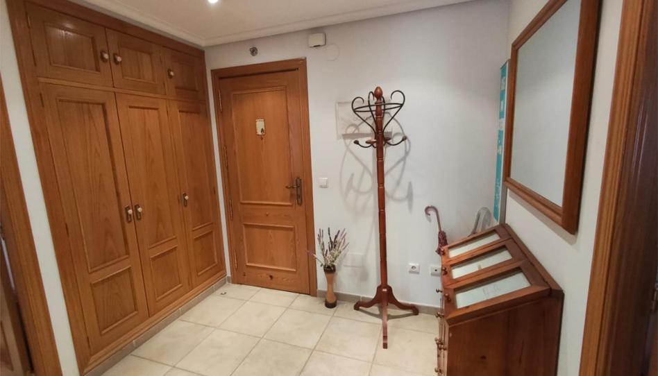 Flat to rent in Calle Cuenca, 18, Flores de Sil - La Placa, Ponferrada - image 1 Photo 1 of Flat to rent in Calle Cuenca, 18, Flores de Sil - La Placa, Ponferrada