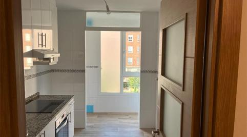 Photo 2 of Flat to rent in Calle Rafael Fernández, 8, San Lázaro - Otero - Villafría, Oviedo