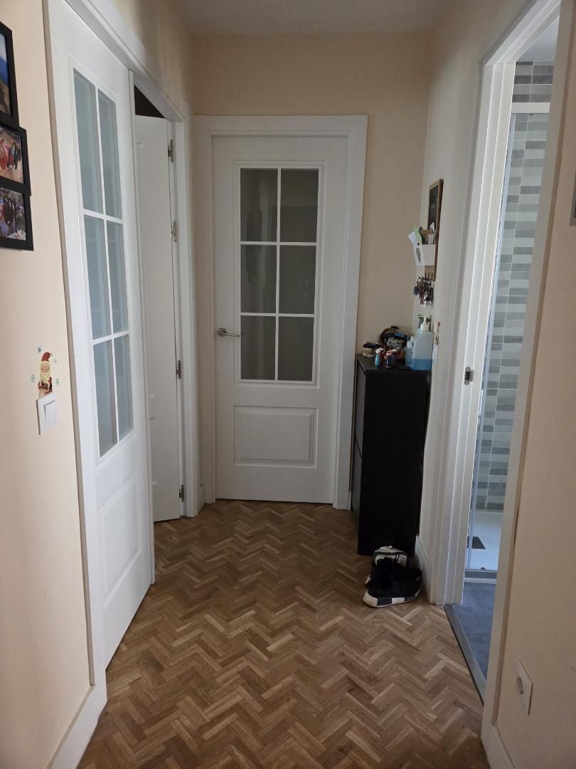 Flat for sale in  Madrid Capital  with Air Conditioner, Heating and Parquet flooring