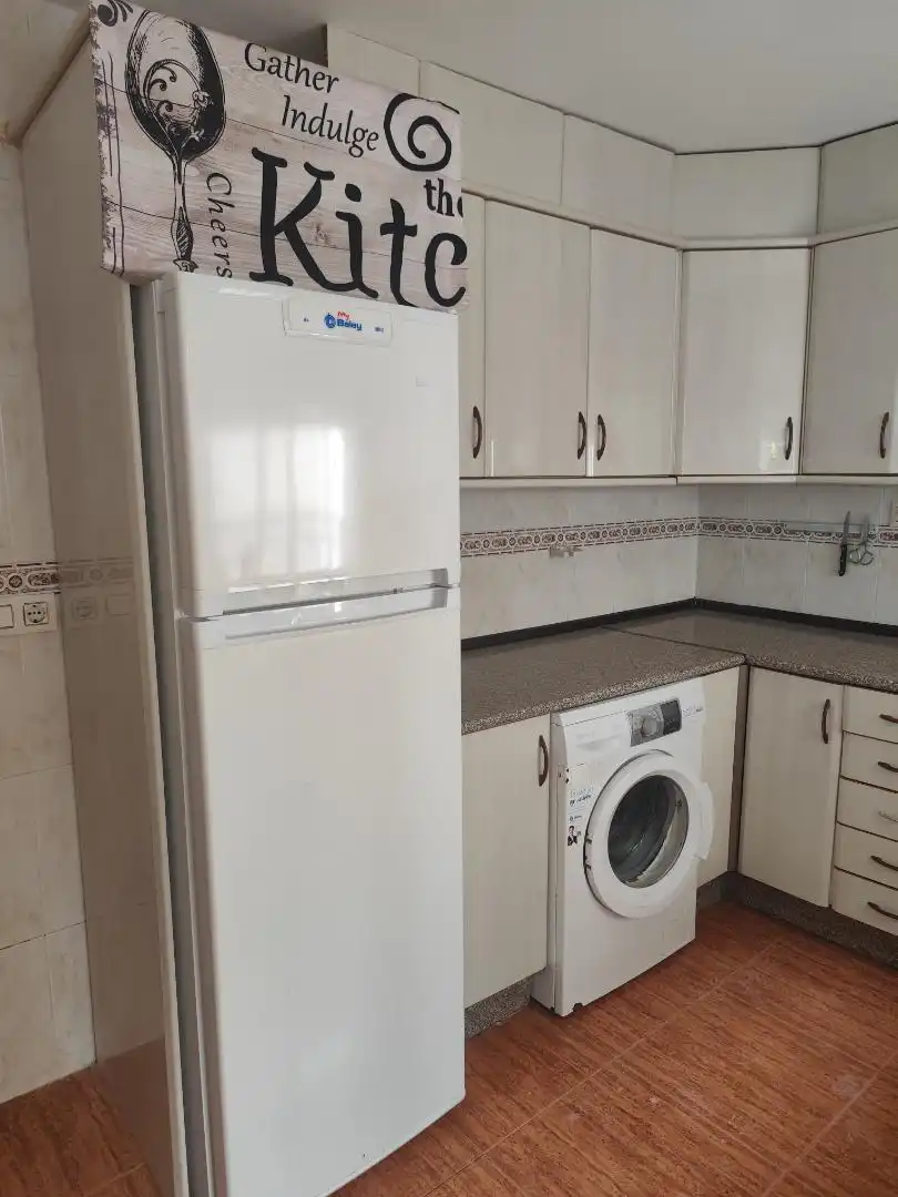 Cocina de Casa adosada en venta en Campillo de Altobuey con Aire acondicionado, Calefacción y Amueblado