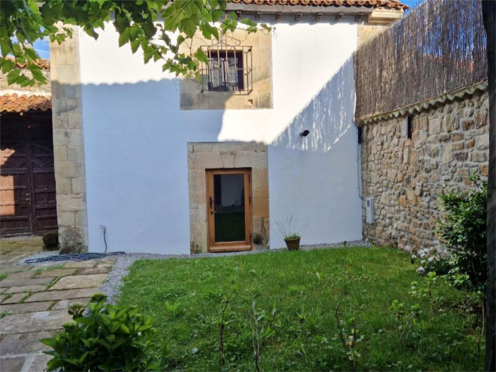 Jardí de Pis de lloguer en Reocín amb Calefacció, Jardí privat i Moblat