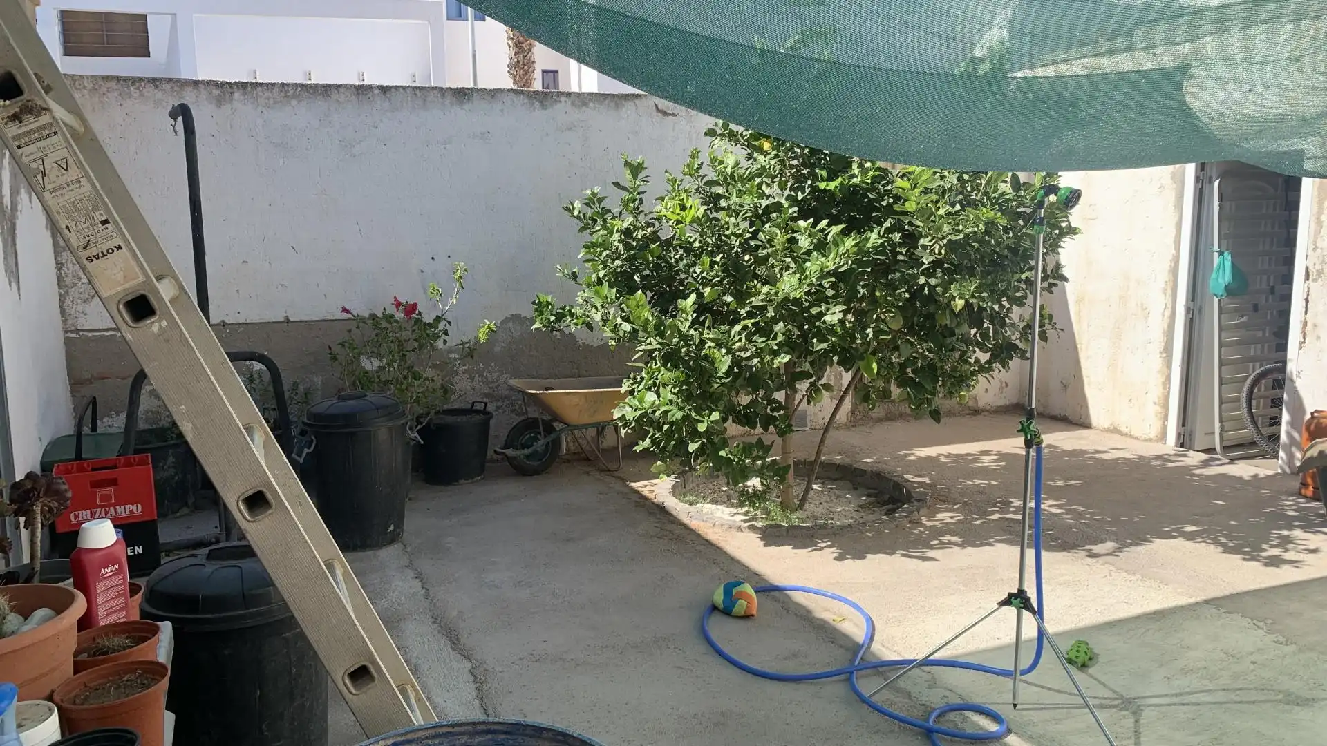 Local en venda a Calle Santa Bárbara, 76, Rodalquilar - La Isleta Jardí de Local en venda en Níjar amb Aire condicionat, Calefacció i Moblat