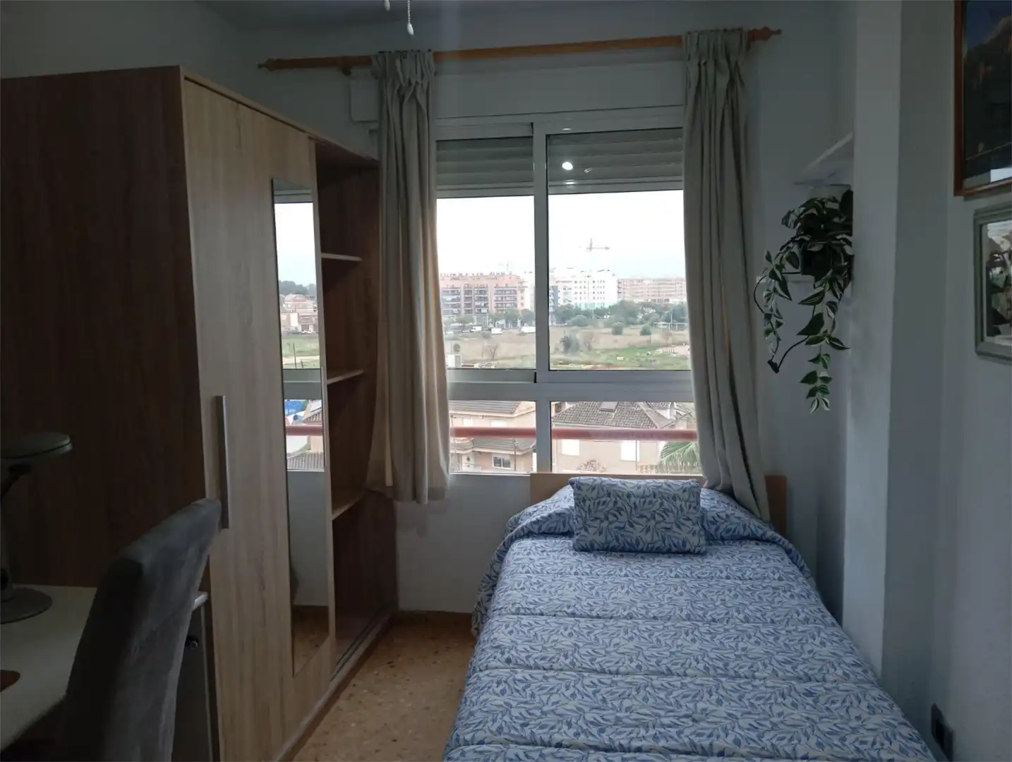 Habitación en Carrer del Pare Mendez, 143, Parc Central Habitación de Piso para compartir en Torrent con Amueblado, Horno y Lavadora