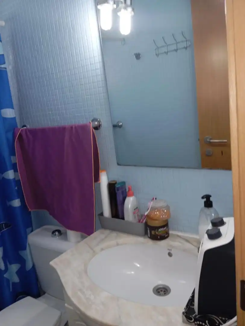 Habitación en Carrer del Pare Mendez, 143, Parc Central Baño de Piso para compartir en Torrent con Amueblado, Horno y Lavadora