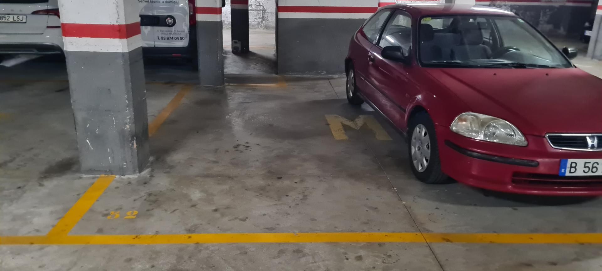 Parking of Garage to rent in Manresa