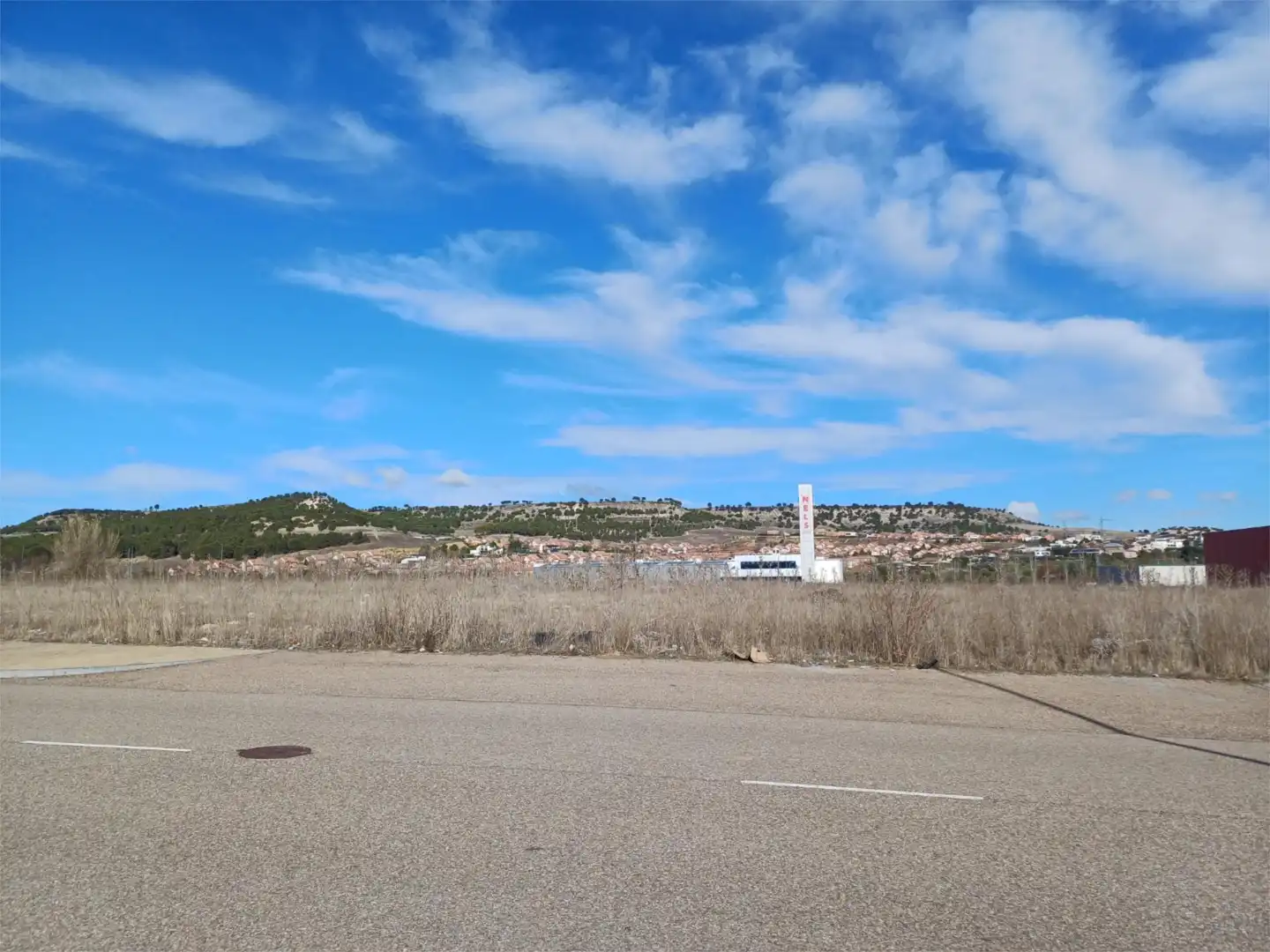 Vista exterior de Terreny industrial en venda en Arroyo de la Encomienda