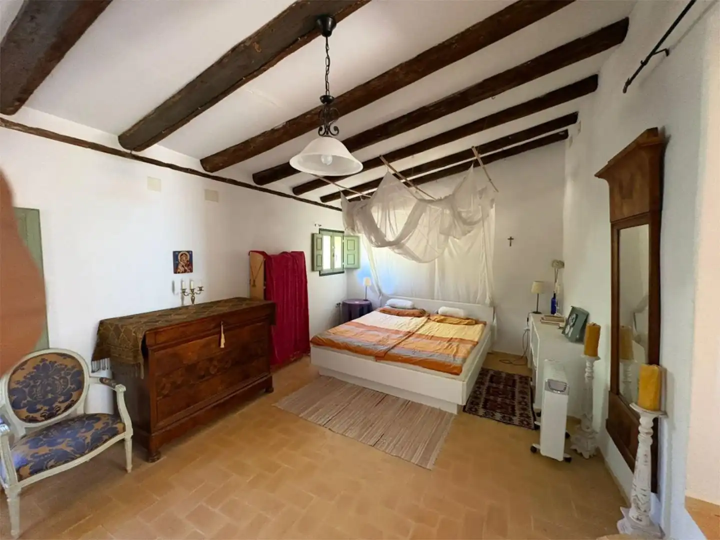 Finca rústica en venda a Carrer del Mestre Torroner, 2, Jijona / Xixona Dormitori de Finca rústica en venda en Jijona / Xixona amb Calefacció, Jardí privat i Parquet