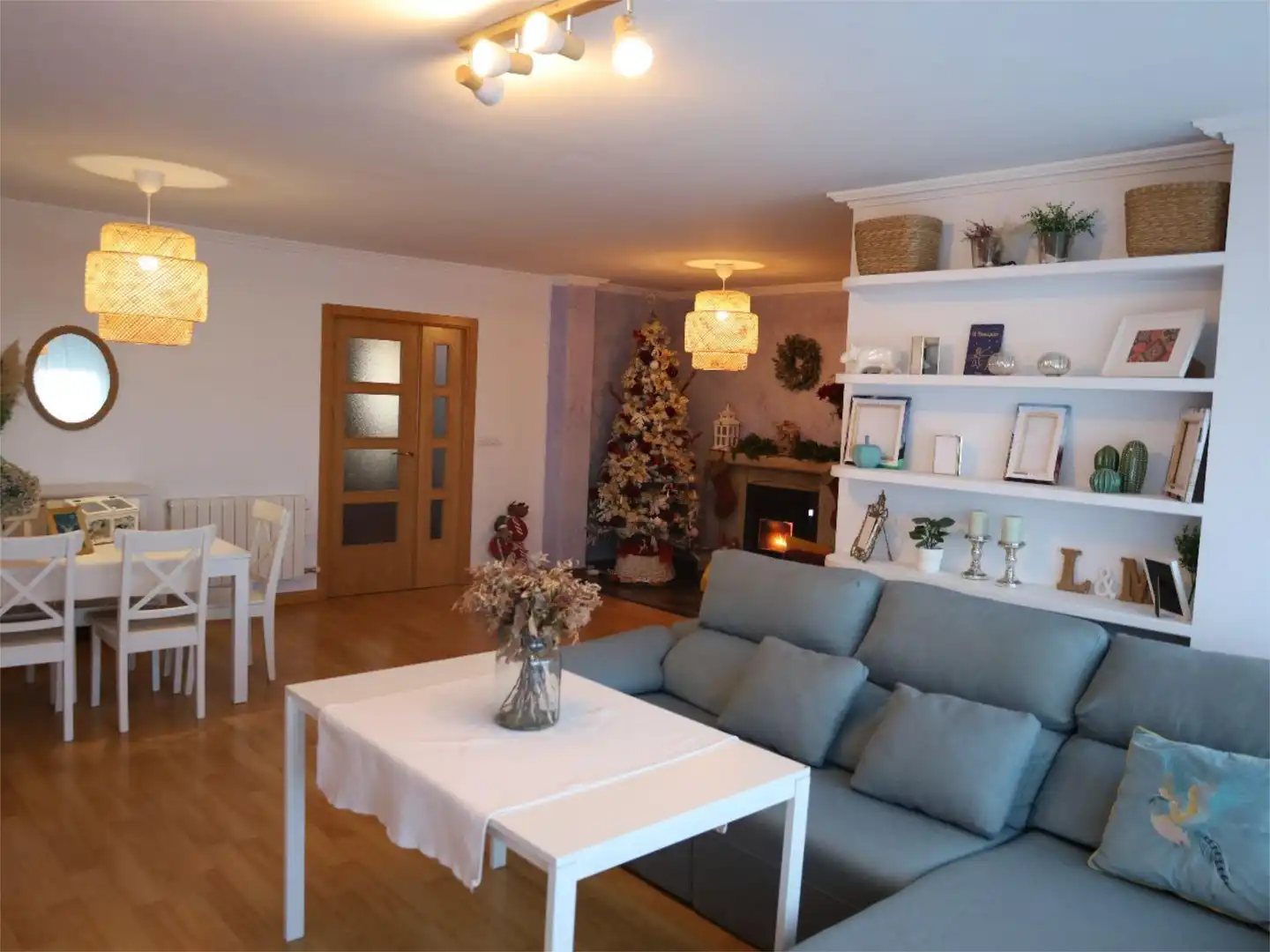Living room of Houses for sale in Aldearrubia  with Terrace, Swimming Pool and Balcony