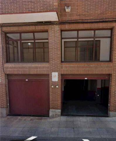 Garaje en Alquiler en Casco Antiguo