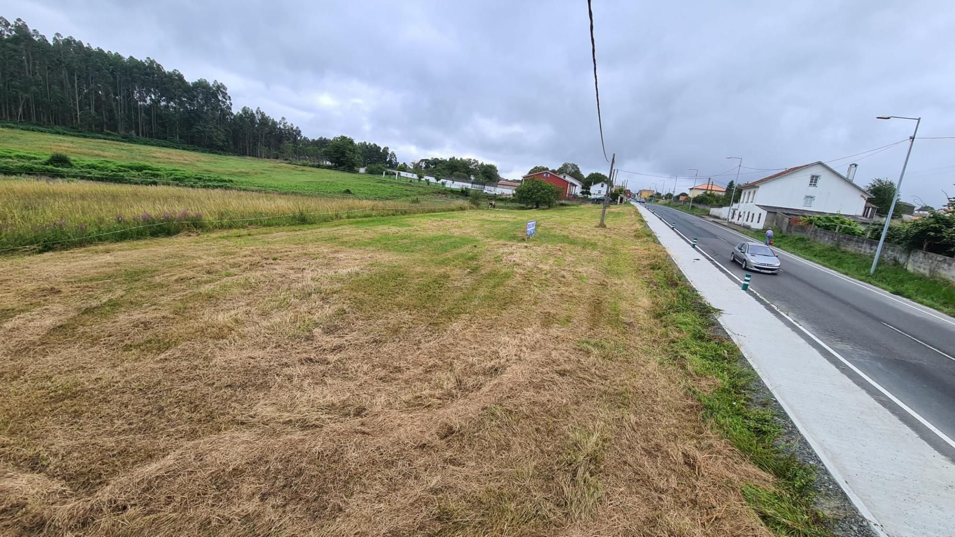 Land for sale in Narón