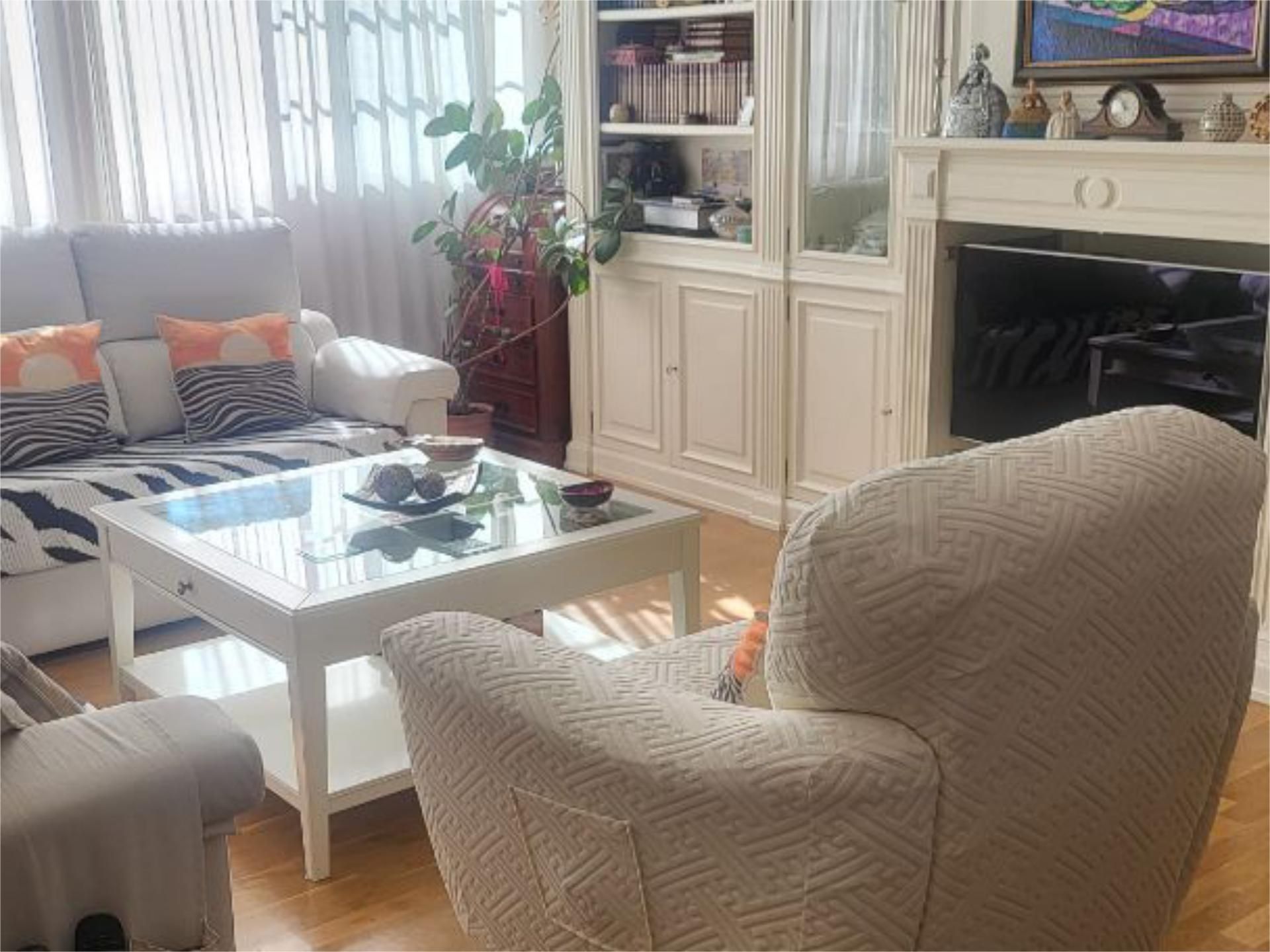 Flat for sale in Paseo Ferrol, 5, El Naranjo Living room of Flat for sale in Fuenlabrada