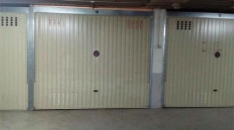 Foto 2 de Garatge de lloguer a Los Castros, Santander