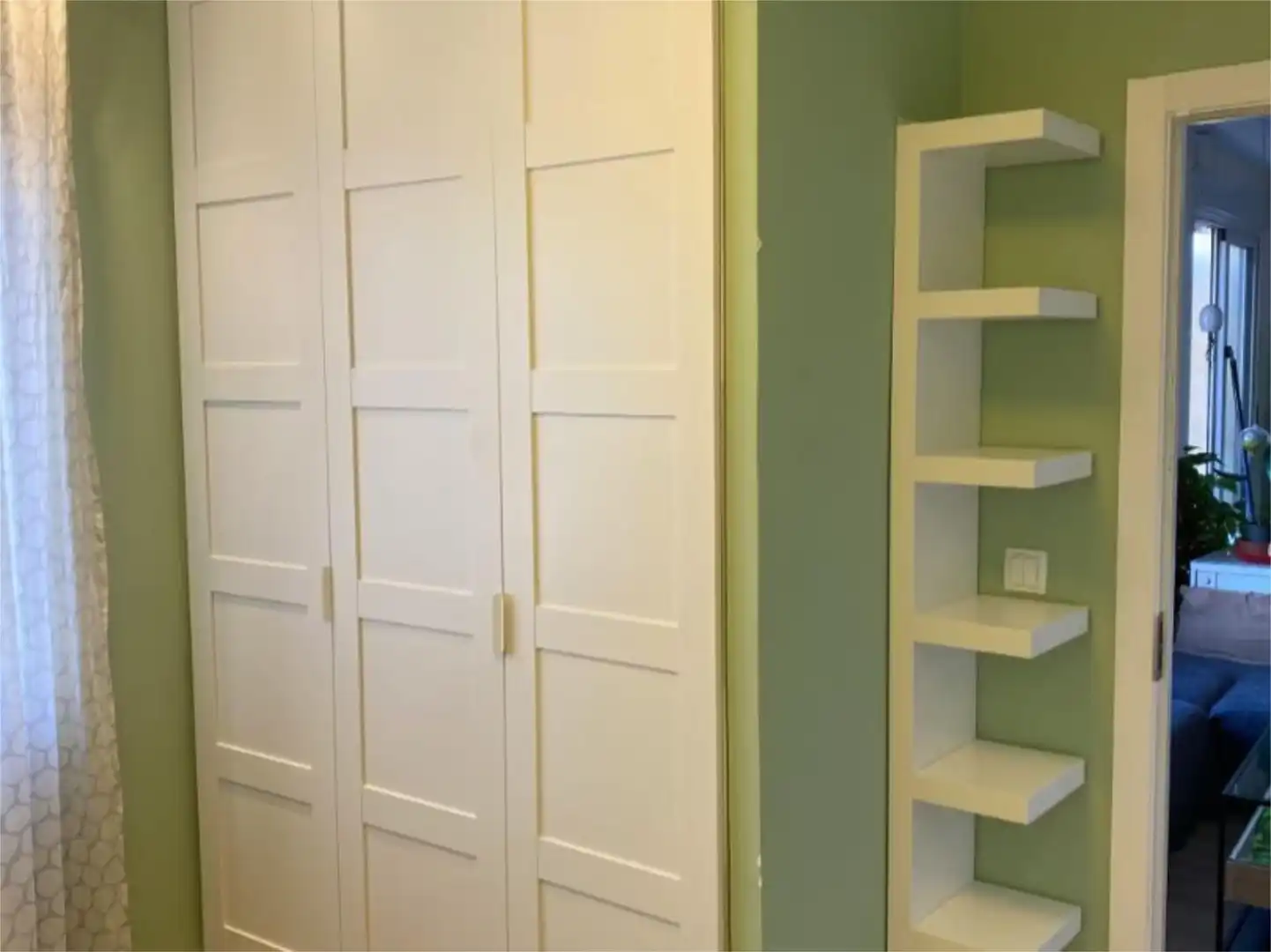 Bedroom of Attic for rent in Madrid