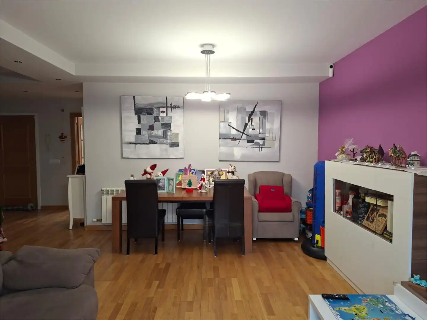 Houses for sale in Calle Bobby Deglané, 15, Centro Dining room of Houses for sale in Ponferrada with Terrace and Balcony