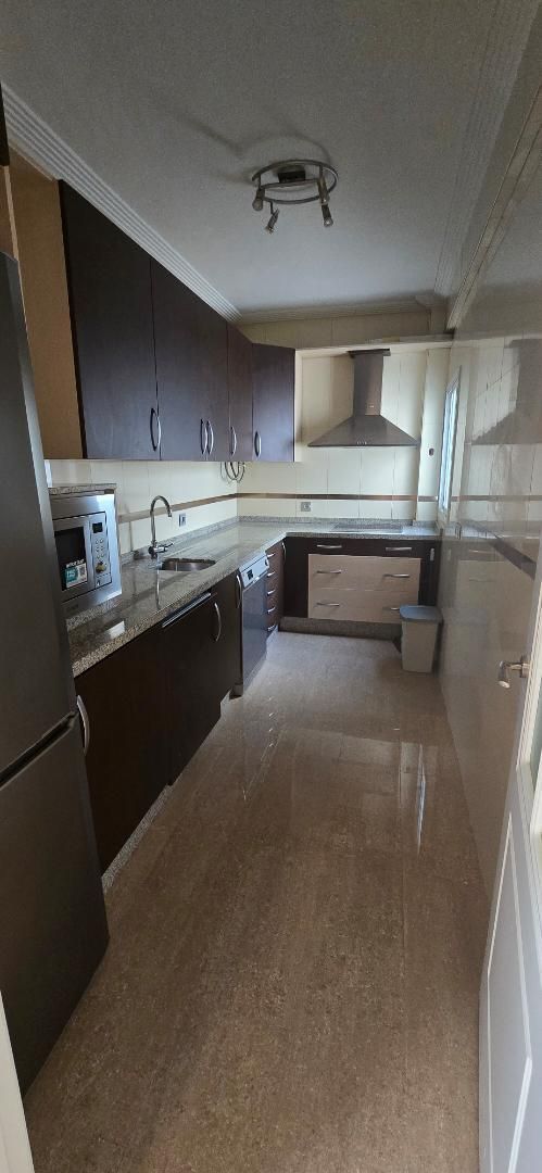 Kitchen of Flat to rent in  Sevilla Capital  with Parquet flooring, Furnished and Washing machine