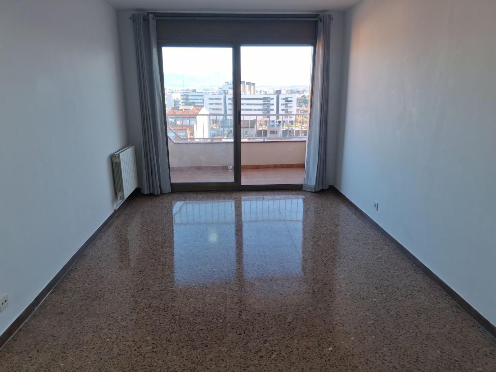 Dormitori de Pis en venda en Mollet del Vallès amb Terrassa i Balcó