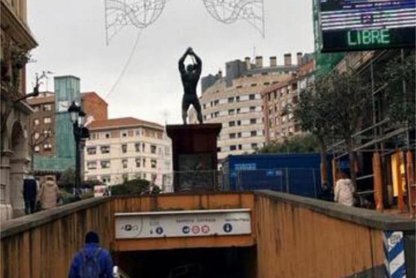 Garage to rent in Centro, Barakaldo - image 1 Photo 1 of Garage to rent in Centro, Barakaldo