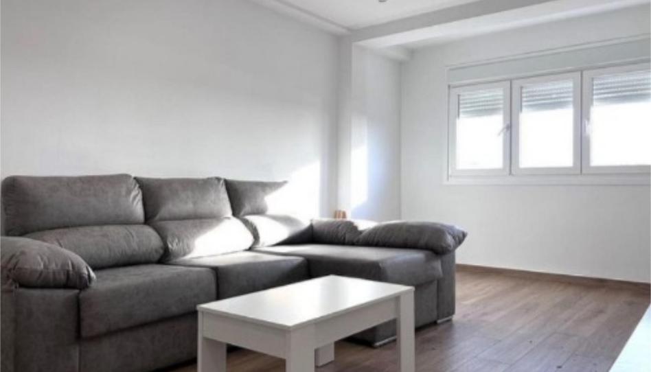 Flat to rent in Avenida Pilar, 72, Don Benito, Badajoz - image 1 Photo 1 of Flat to rent in Avenida Pilar, 72, Don Benito, Badajoz