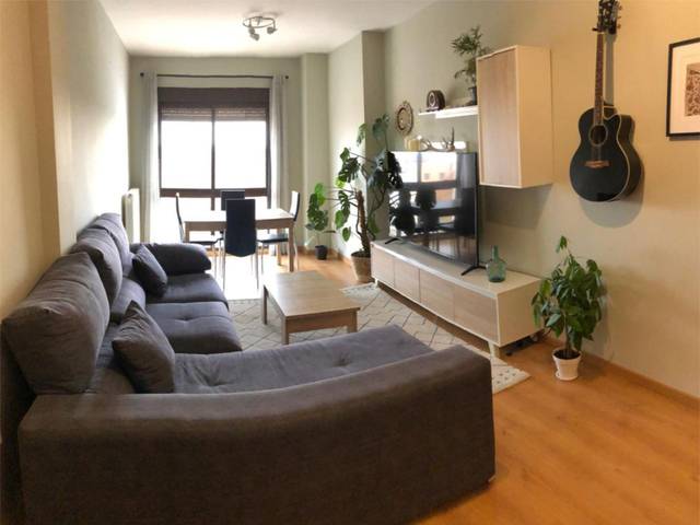 Piso en Alquiler en Ronda de la Mata, 11 en El Torreón - Los Ángeles - El Pilar