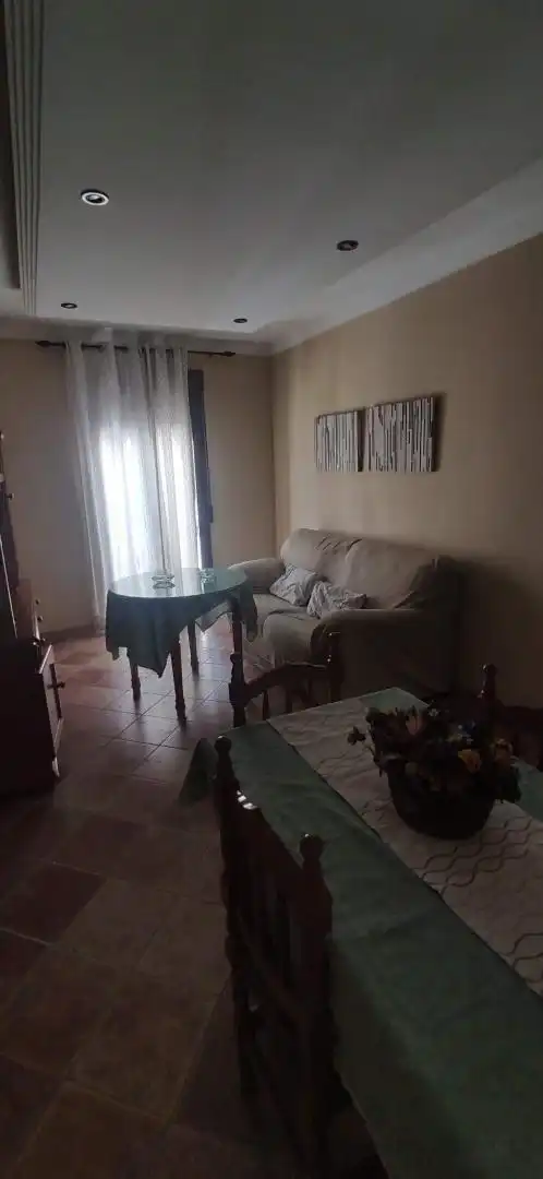 Wohnung zum Verkauf in Calle Ubrique, 2, Olvera Wohnzimmer von Wohnung zum Verkauf in Olvera mit Klimaanlage, Terrasse und Abstellraum