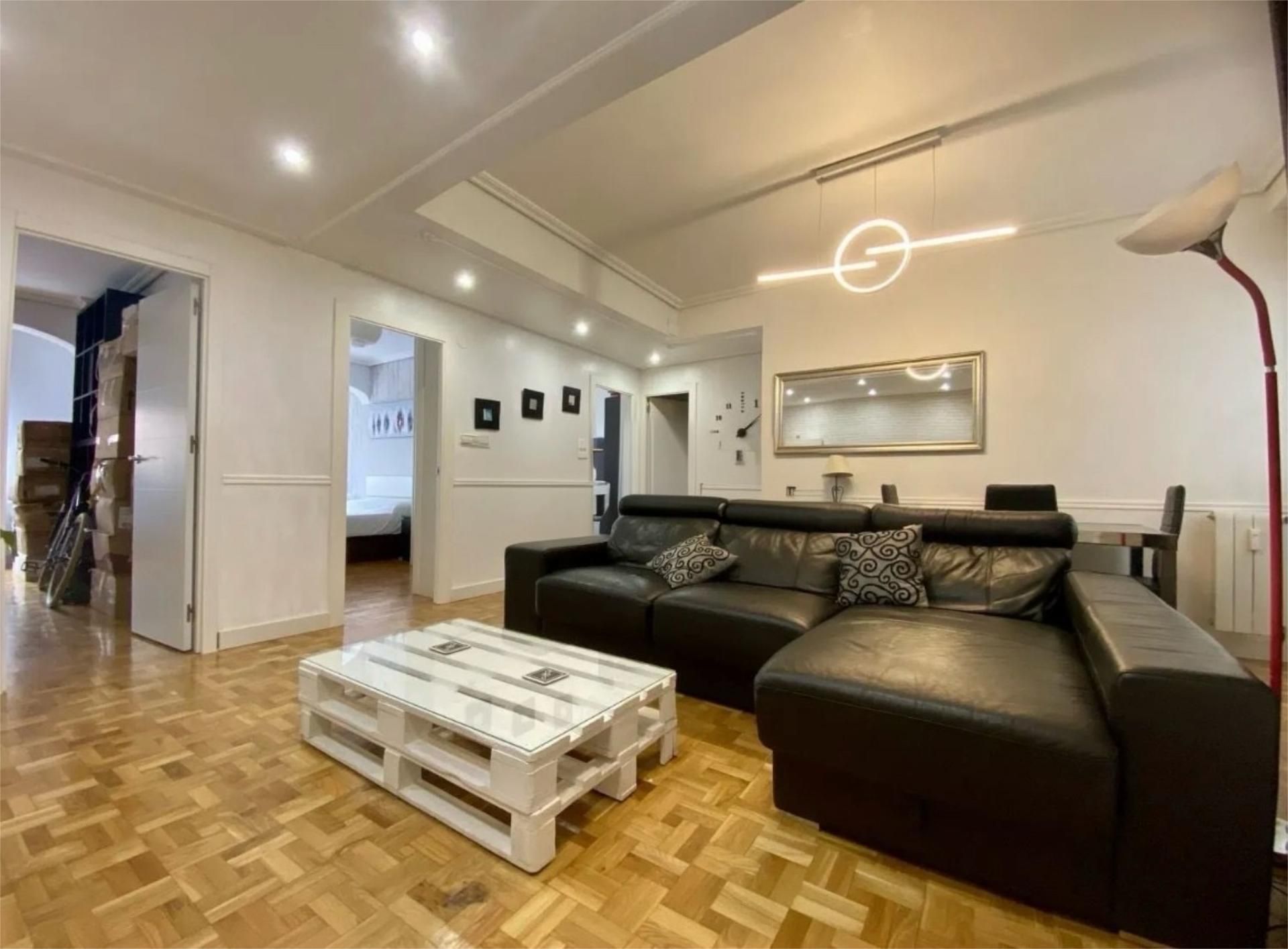 Flat for sale in Calle Labradores, 18, Logroño Living room of Flat for sale in Logroño with Terrace