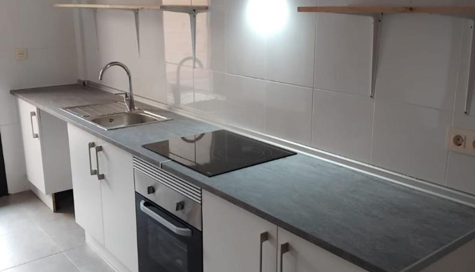 Piso de alquiler en Avenida Madrid Coruńa, 360, Astorga, León - imagen 1 Foto 1 de Piso de alquiler en Avenida Madrid Coruńa, 360, Astorga, León