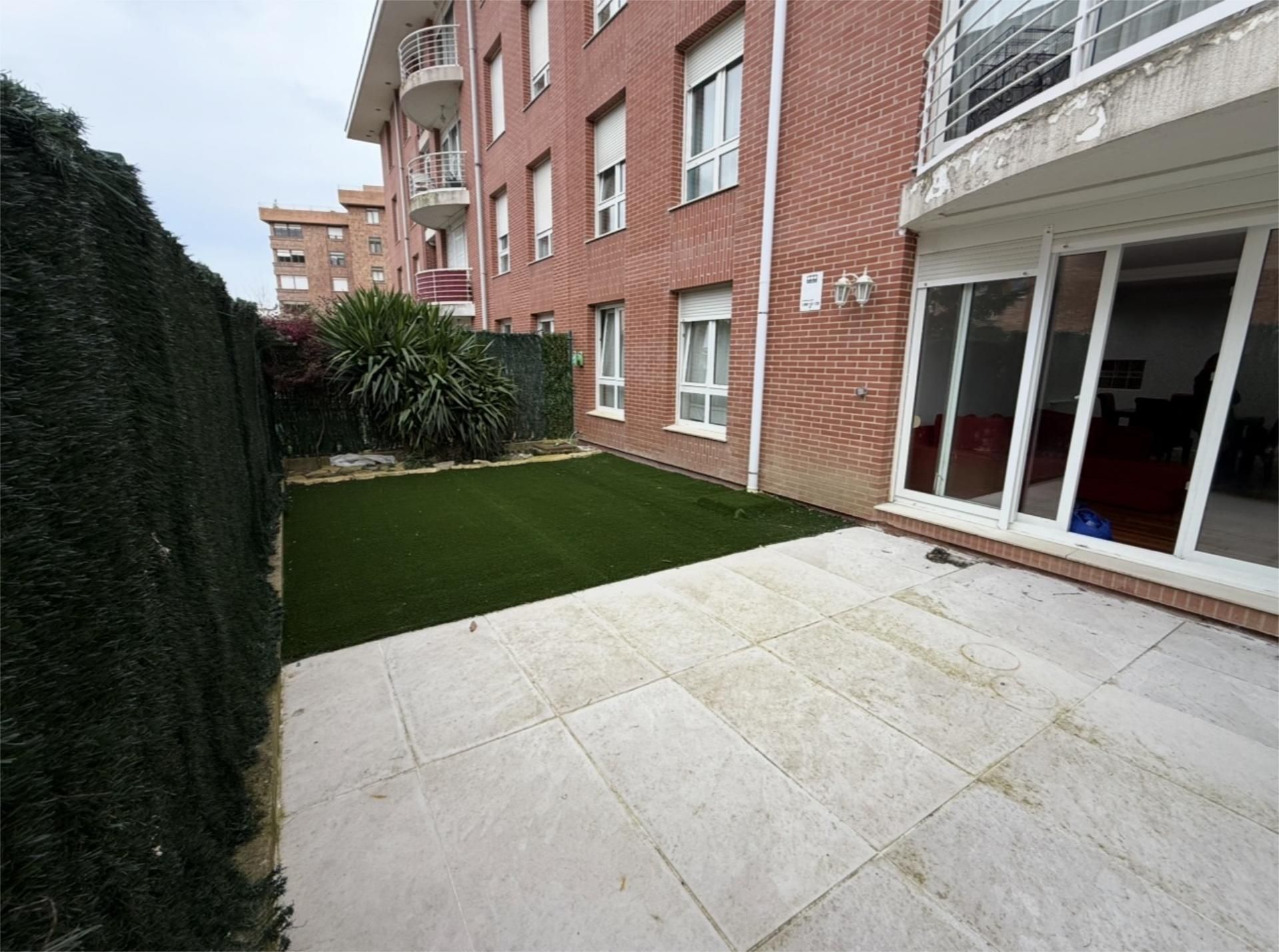 Garden of Flat to rent in Castro-Urdiales  with Swimming Pool