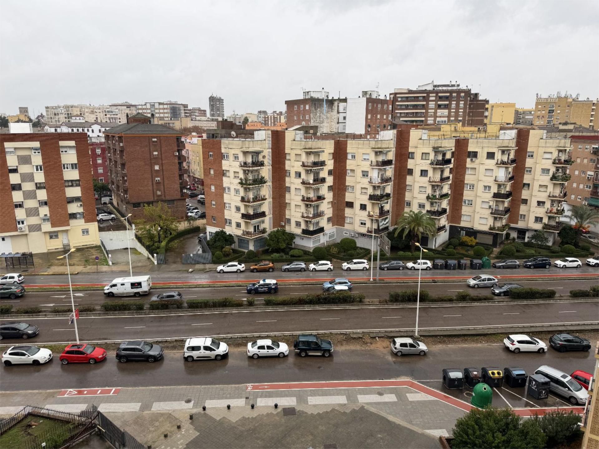 Exterior view of Flat for sale in Badajoz Capital  with Air Conditioner, Terrace and Balcony