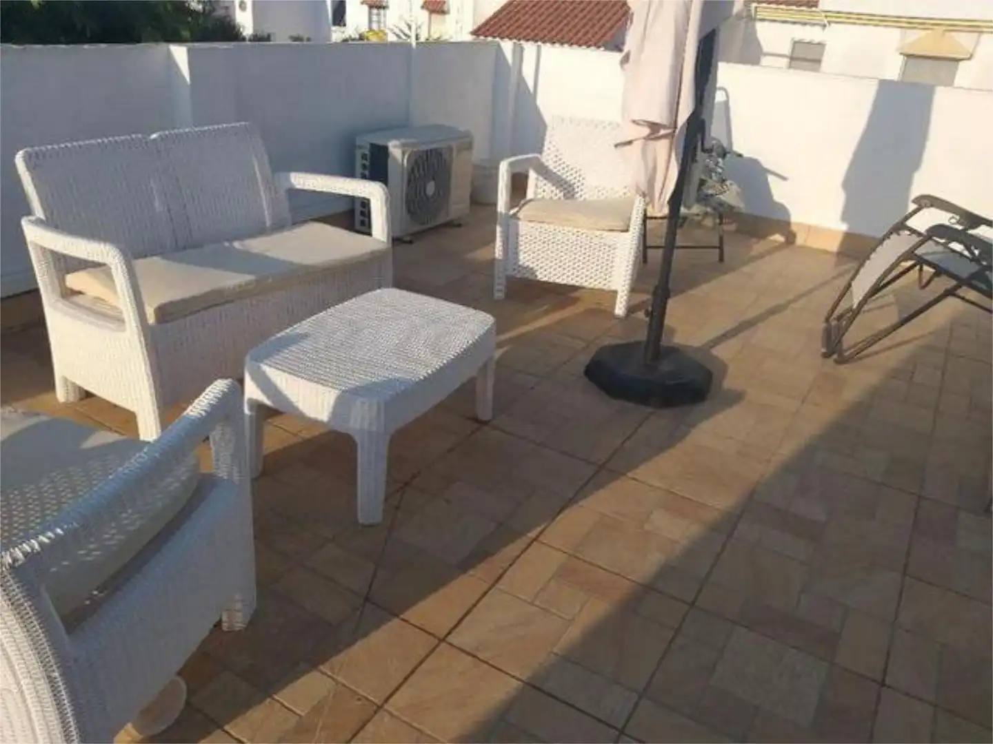 Casa o xalet en venda a Bellavista Terrassa de Casa o xalet en venda en Aljaraque amb Calefacció, Jardí privat i Terrassa