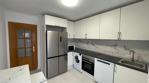 Foto 3 de Pis per a compartir a Avenida Pérez Galdós, 44, Gran Via,  Logroño