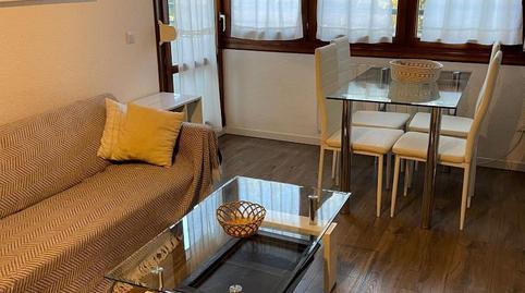 Foto 2 de Piso en venta en Calle Tierra de Biescas, 6, Membrilleras - Levante, Jaca