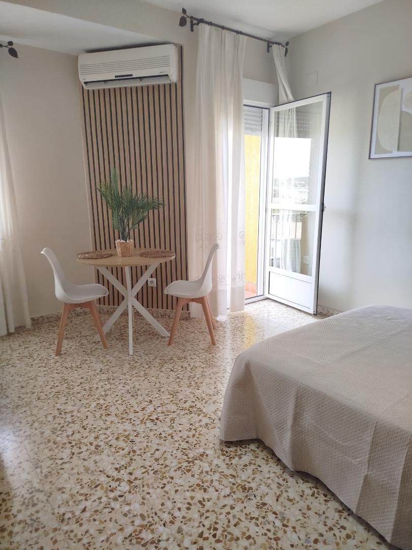 Bedroom of Flat to share in Lucena  with Air Conditioner, Terrace and Furnished
