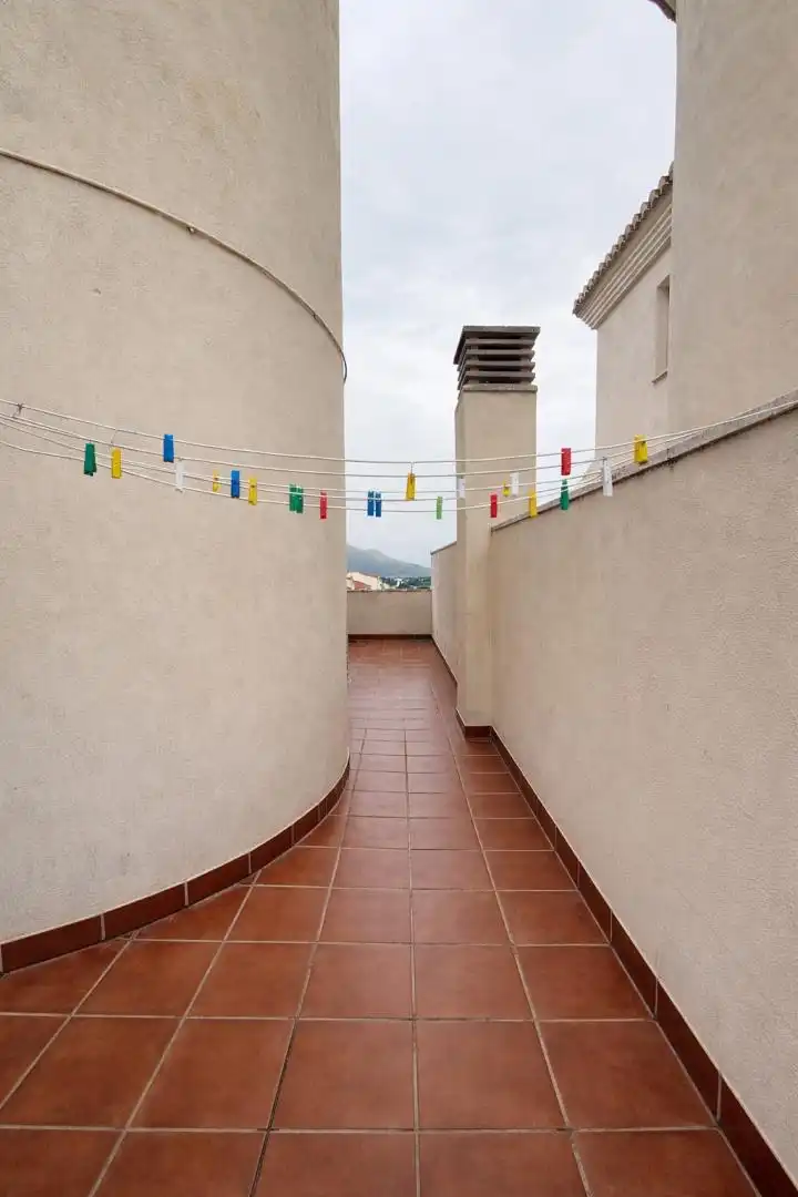 Terraza de Dúplex en venta en Atarfe con Aire acondicionado, Calefacción y Jardín privado