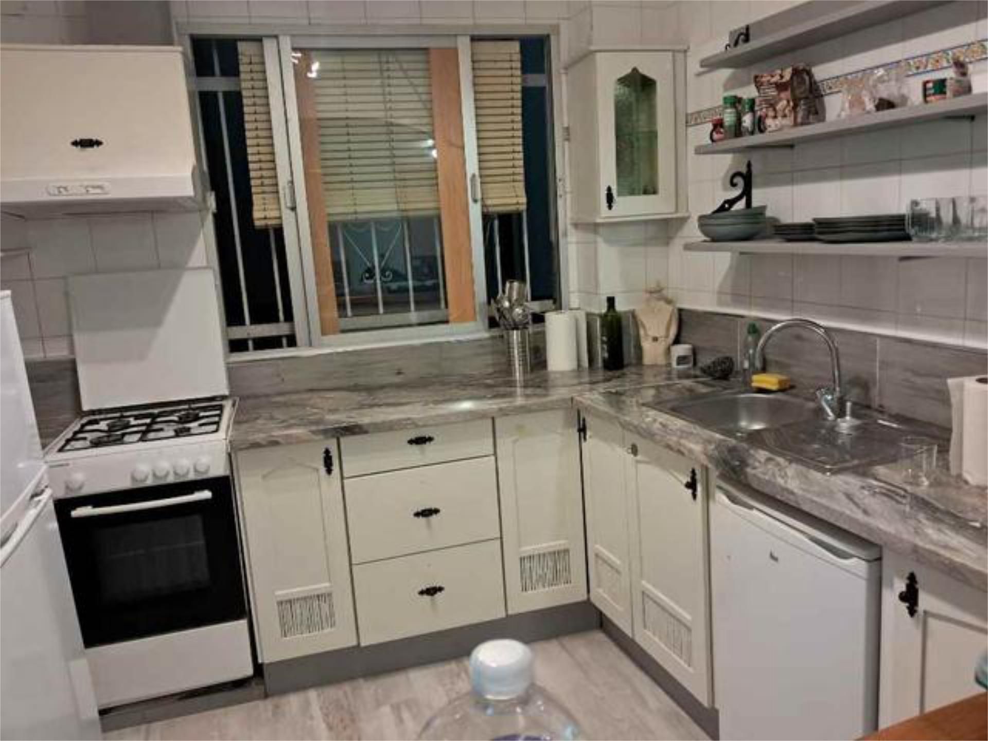 Cuina de Casa o xalet de lloguer en Cómpeta