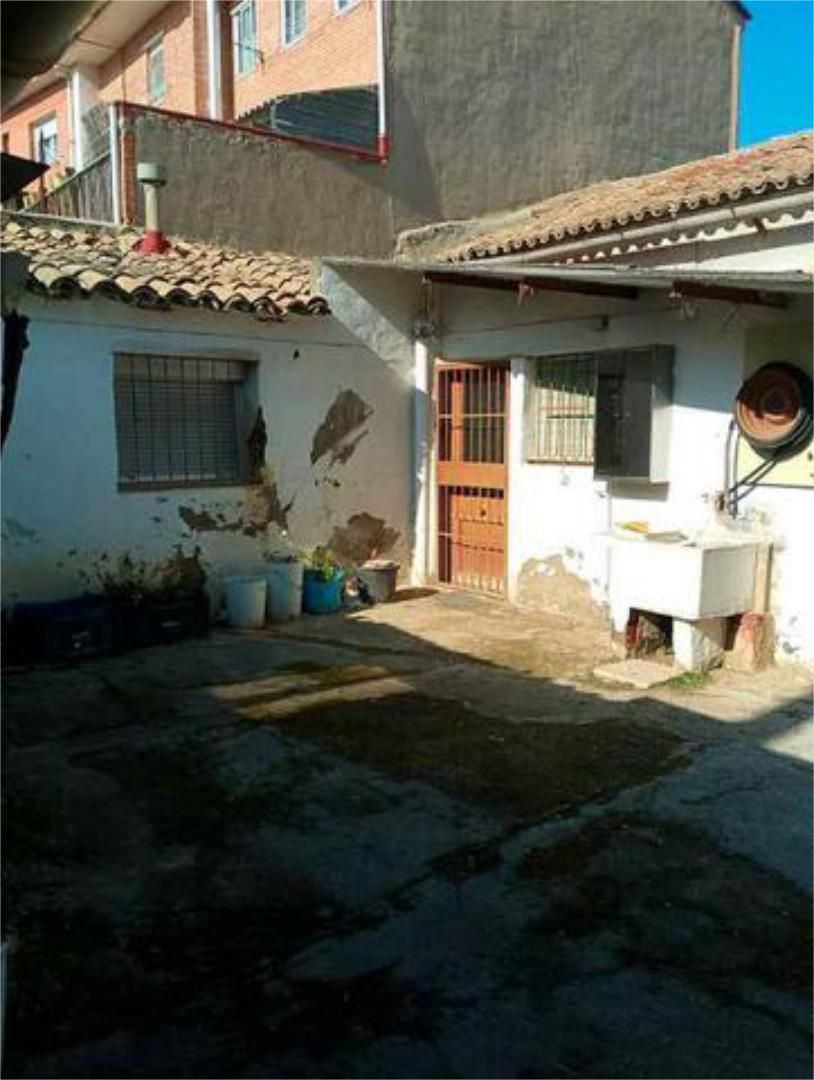 Vista exterior de Casa o xalet en venda en  Zaragoza Capital