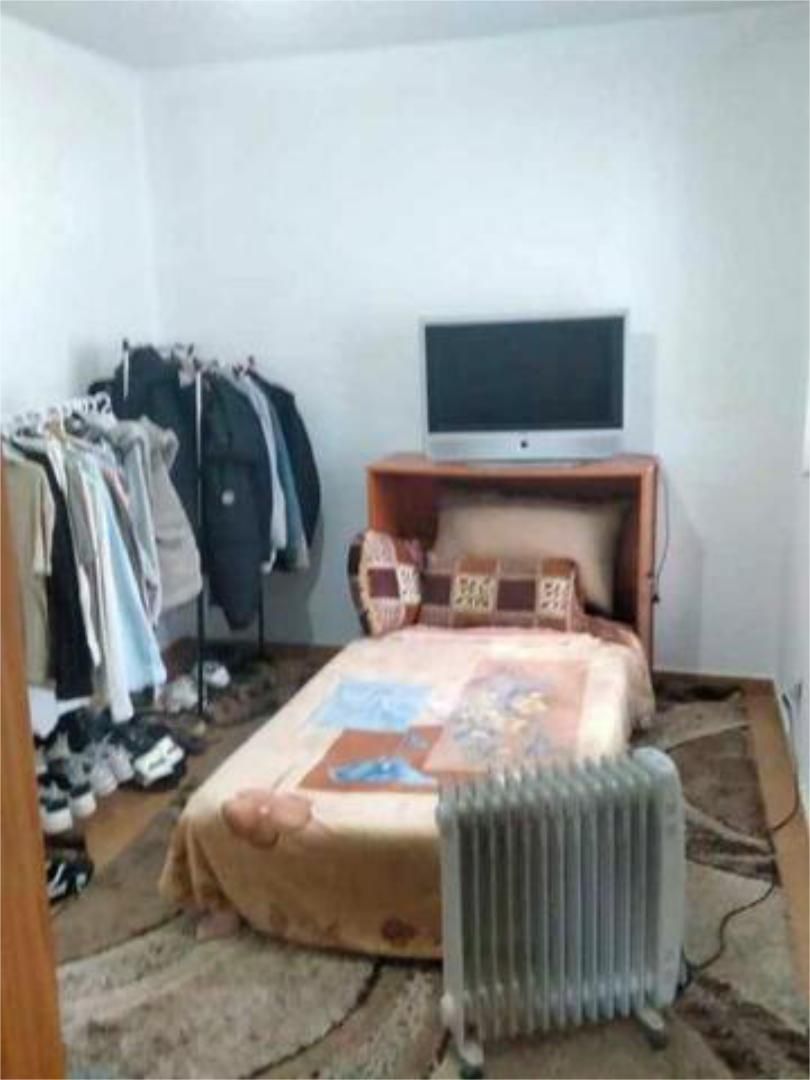 Flat to share in Maqueda Flat to share in Maqueda