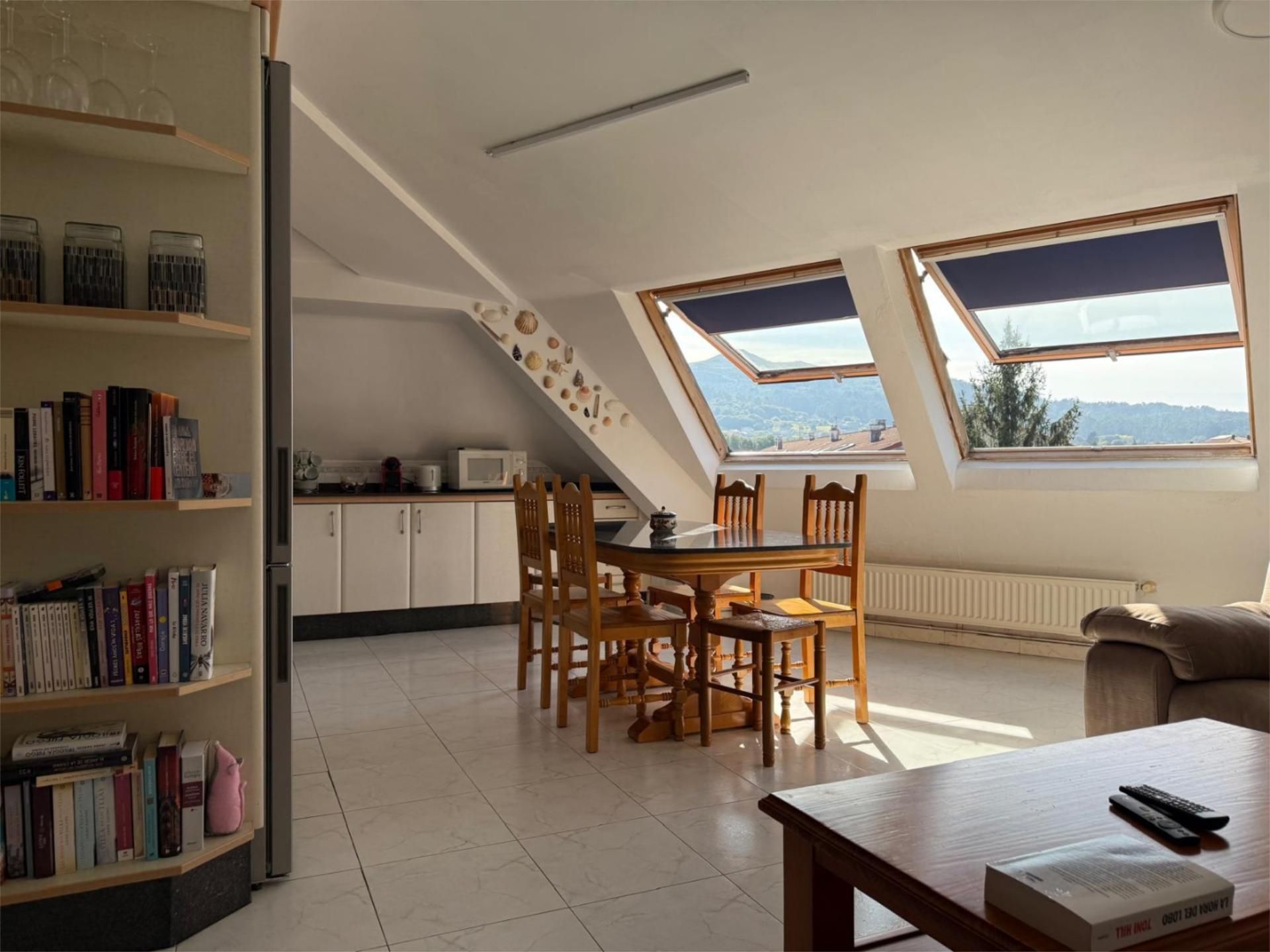 Dining room of Flat for sale in Cuntis  with Heating, Parquet flooring and Furnished