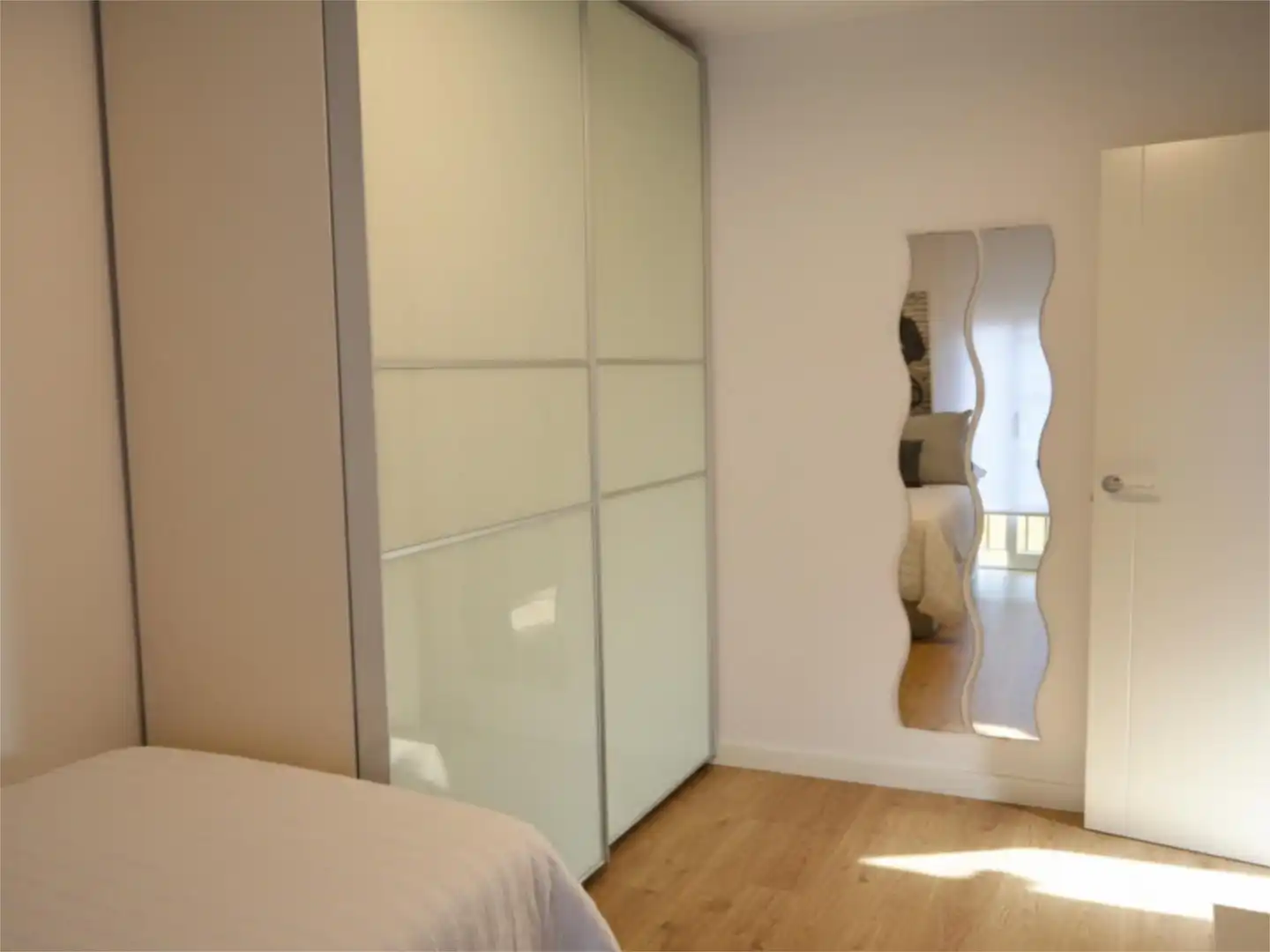 Casa adosada en venda a dels Doctors Lluis Barraquer, 112, Sant Climent de Llobregat Dormitori de Casa adosada en venda en Sant Climent de Llobregat amb Aire condicionat, Calefacció i Jardí privat