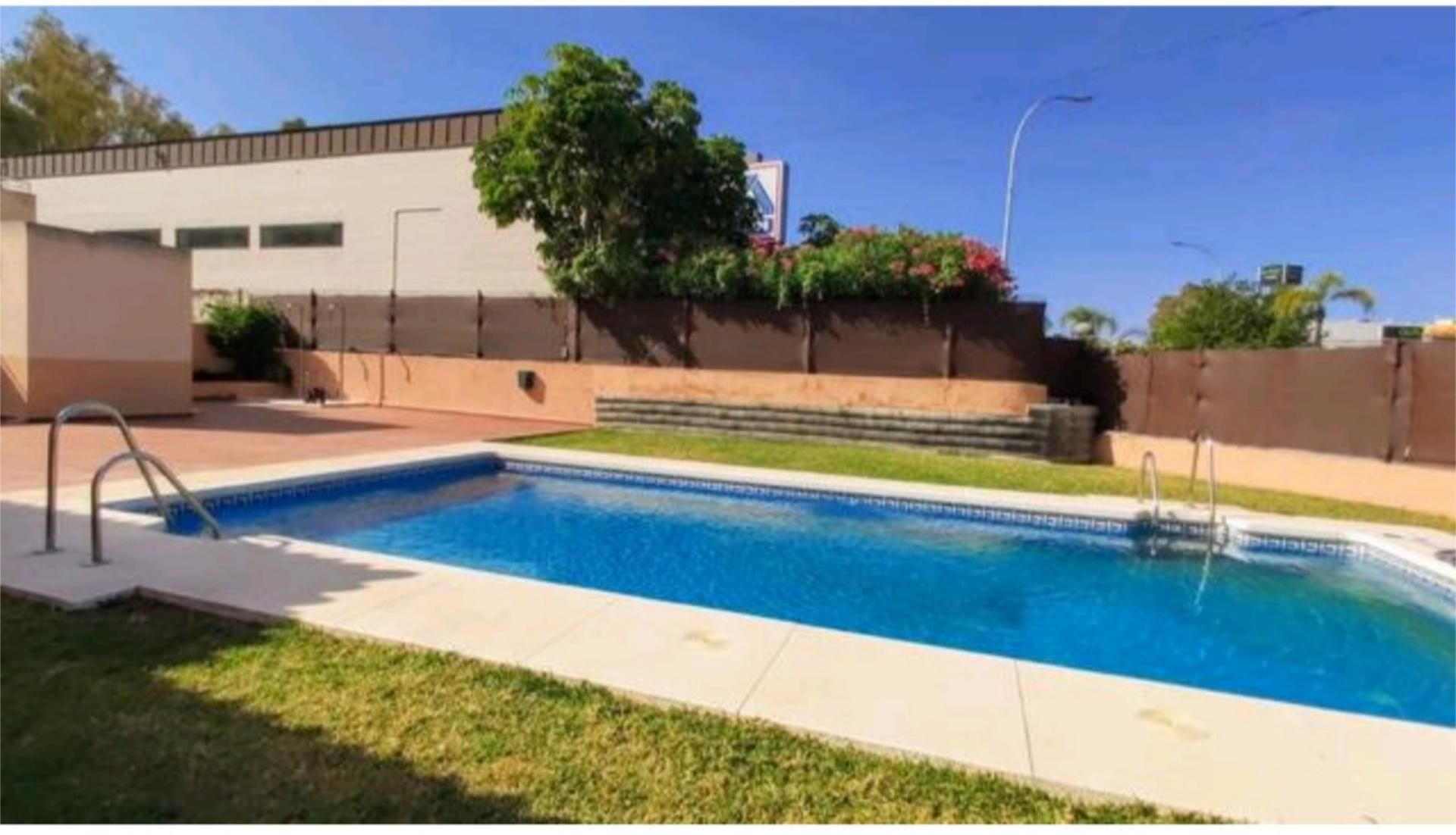 Pis en venda a Calle Fernando Trapero Blazquez, 6, Manantiales - Estación de Autobuses Piscina de Pis en venda en Torremolinos amb Aire condicionat, Terrassa i Traster