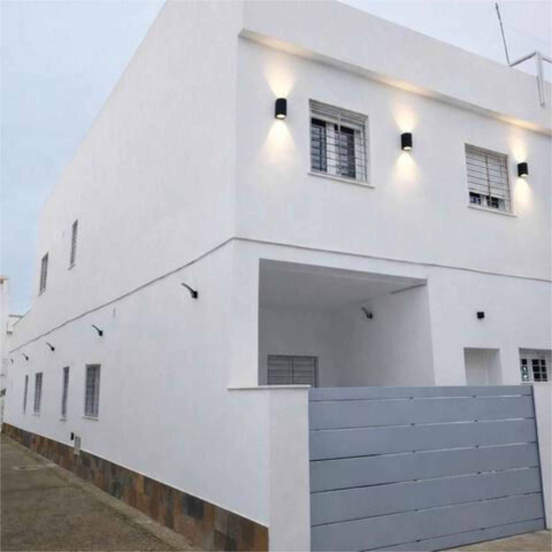 Vista exterior de Casa o xalet en venda en Chipiona amb Terrassa