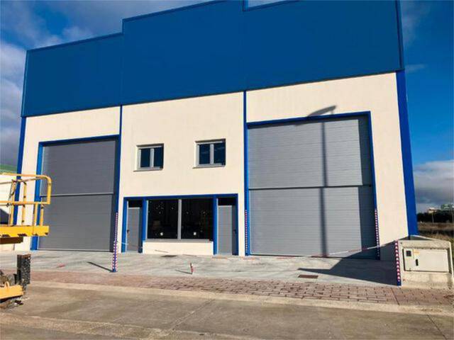Nave industrial en Alquiler en Aguilar de Campoo