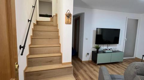 Foto 3 de Casa adosada en venda a Calle Cáceres, 20, Candeleda, Ávila