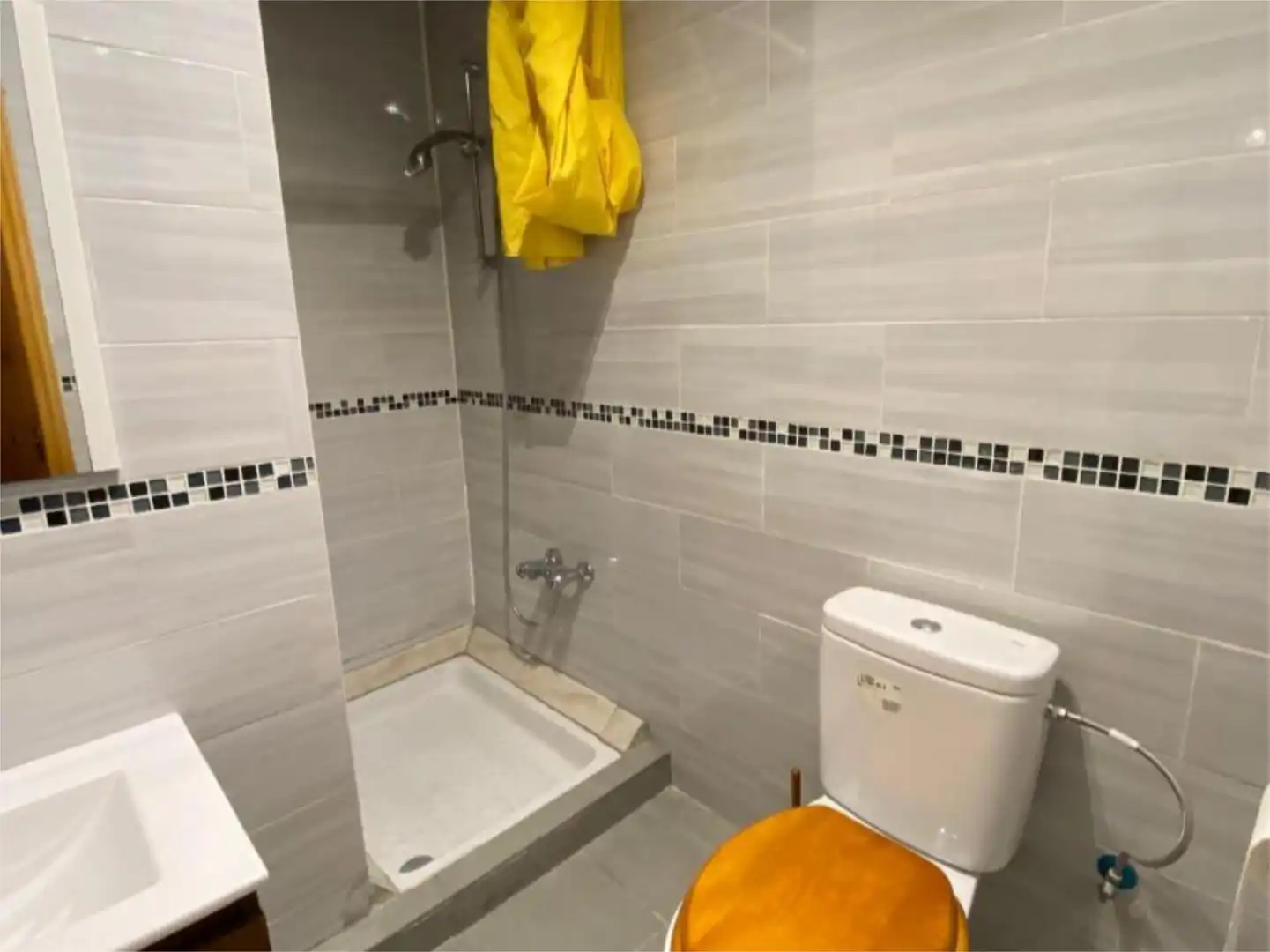 Houses for sale in Carrer Pedraforca, 1, Cercs Bathroom of Houses for sale in Cercs