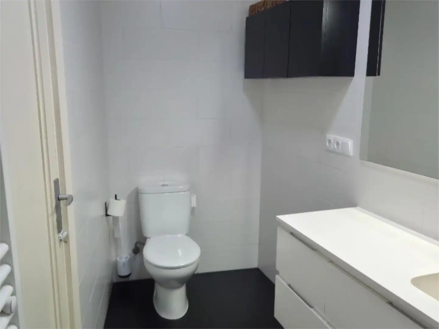 Baño de Piso en venta en Santa Cruz de Mudela con Aire acondicionado, Amueblado y Videoportero