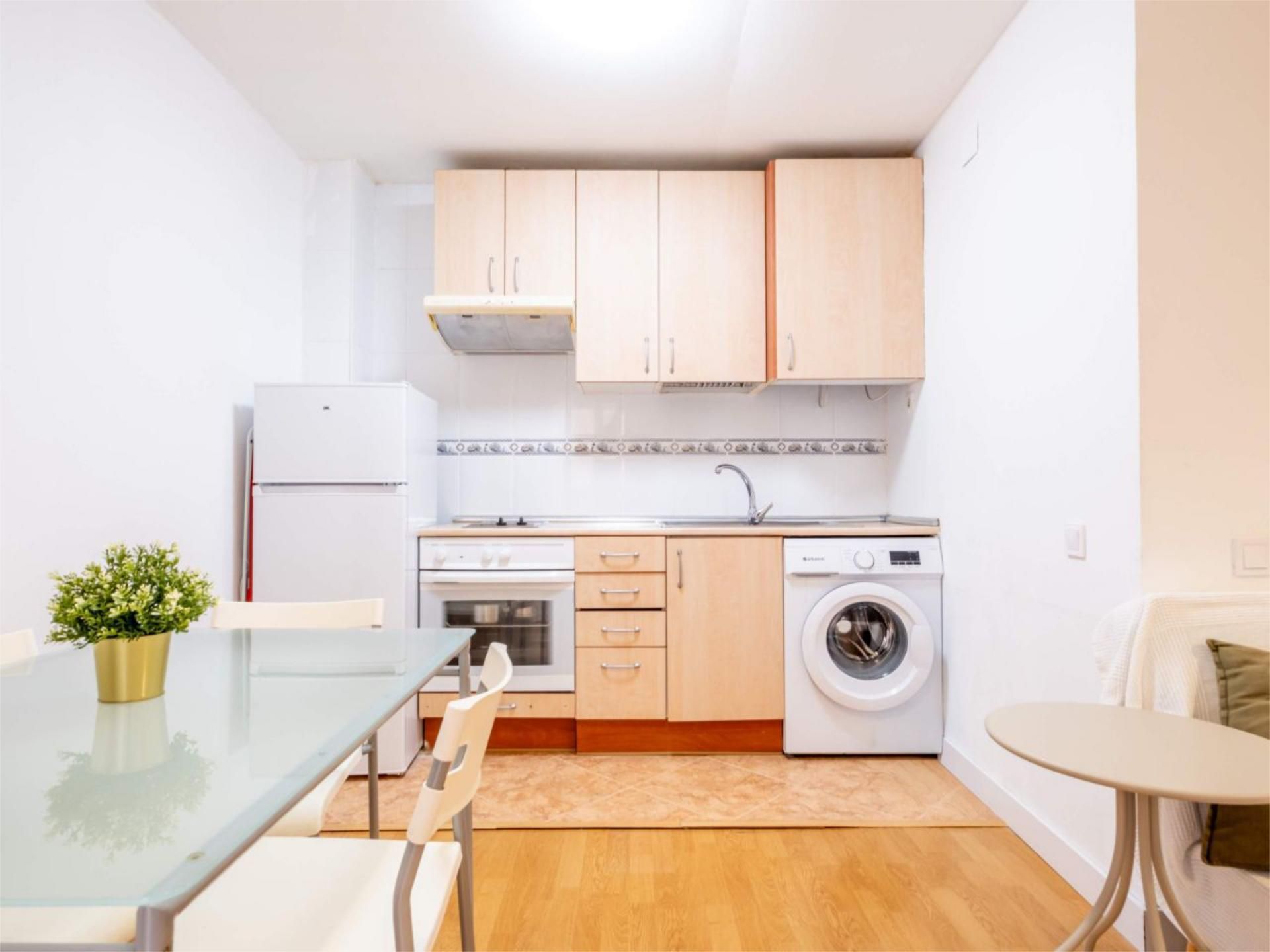 Flat to rent in Calle de San Agustín, 26, La Magdalena