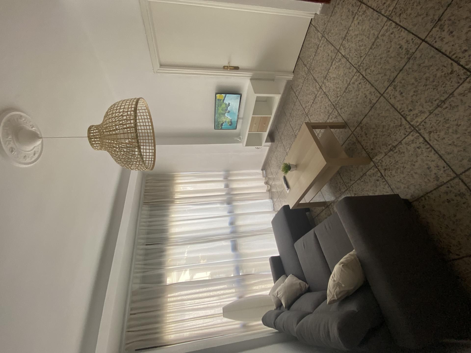 Living room of Flat to rent in Almendralejo  with Air Conditioner and Balcony