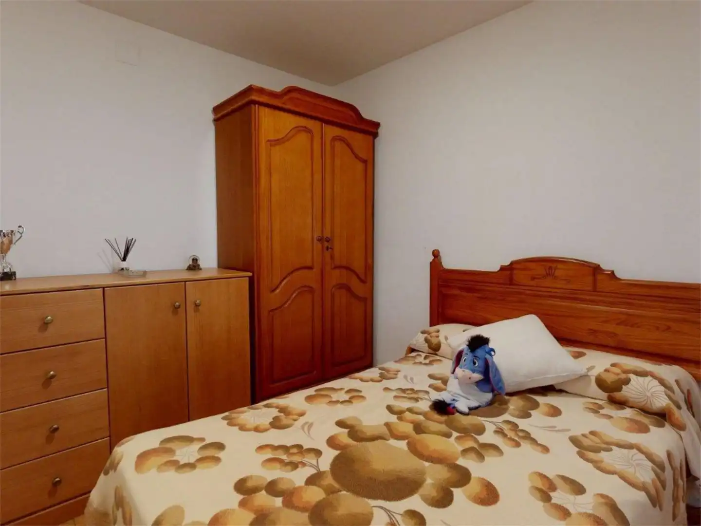 Detached homes for sale in Cadrete Bedroom of Detached homes for sale in Cadrete with Heating, Private garden and Parquet flooring