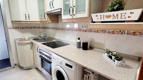 Photo 3 of Flat to share in Calle de Pablo VI, 4, Pintores - Ferial, Parla